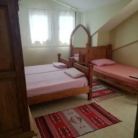 Uc Kardesler Villasi *